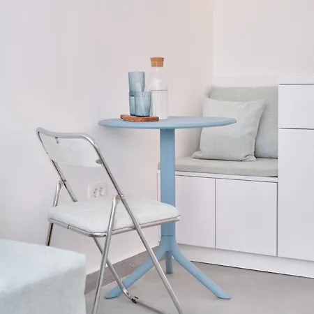 Old Town Hideaway - Cozy House Apartment *